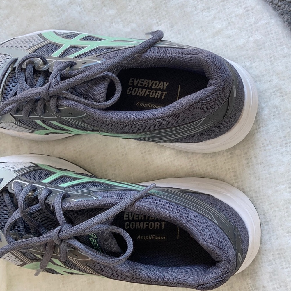 Asics Women's Gray and Mint Green Running Sneakers - Picture 4 of 5